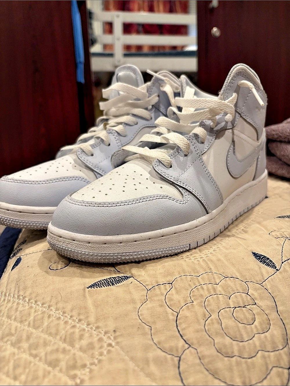 Nike Kids High-Top Sneakers White & Gray US 7Y